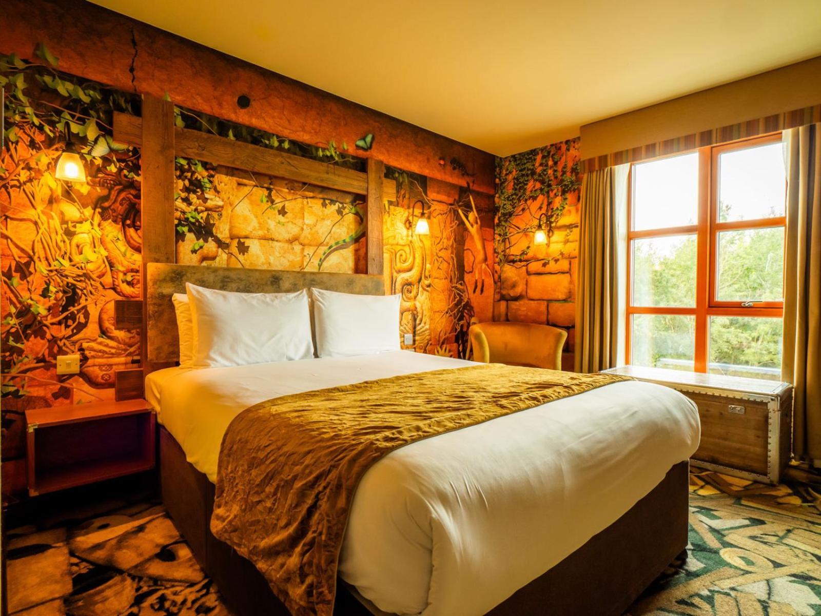 Chessington Safari Hotel Exteriér fotografie
