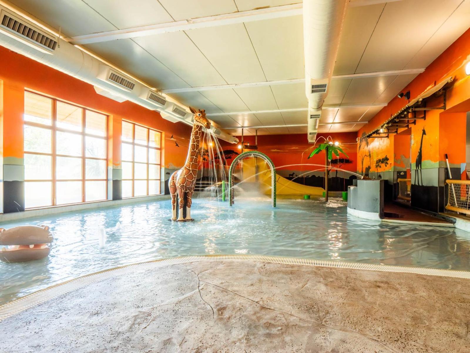 Chessington Safari Hotel Exteriér fotografie