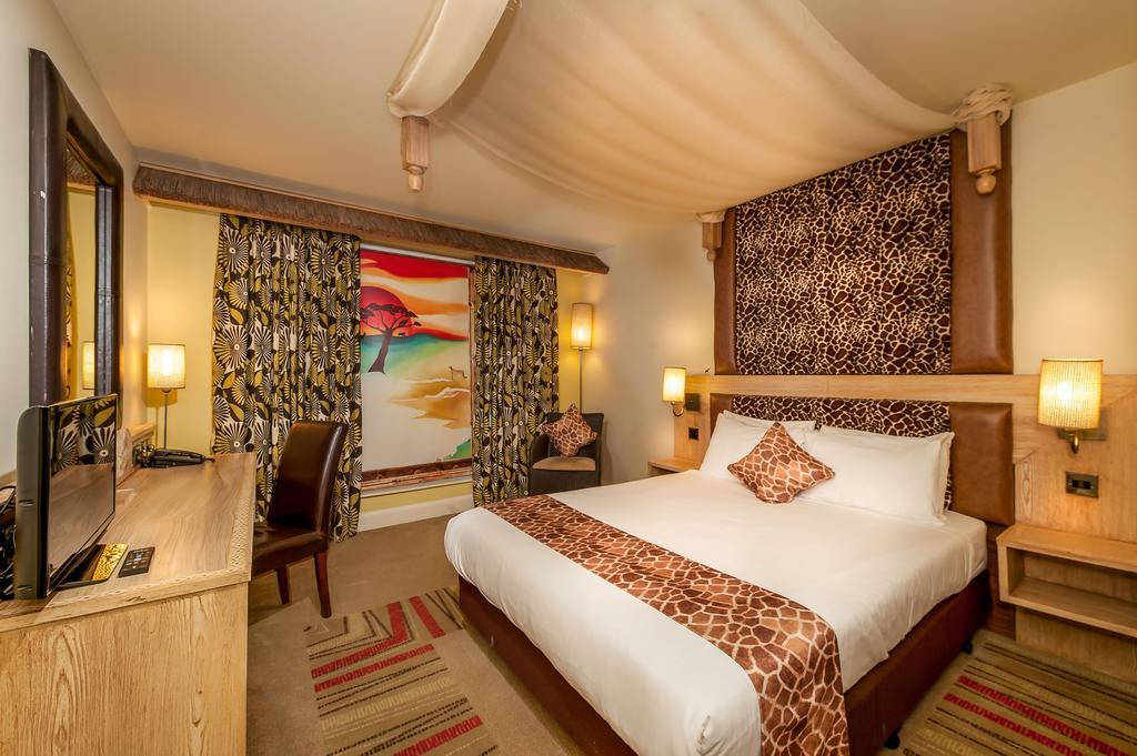 Chessington Safari Hotel Exteriér fotografie